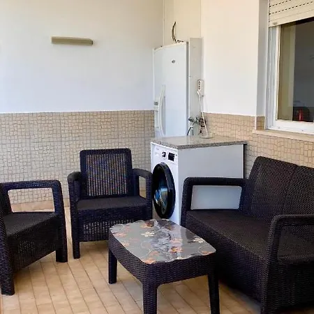 Cantinho Da Marina * 라고스